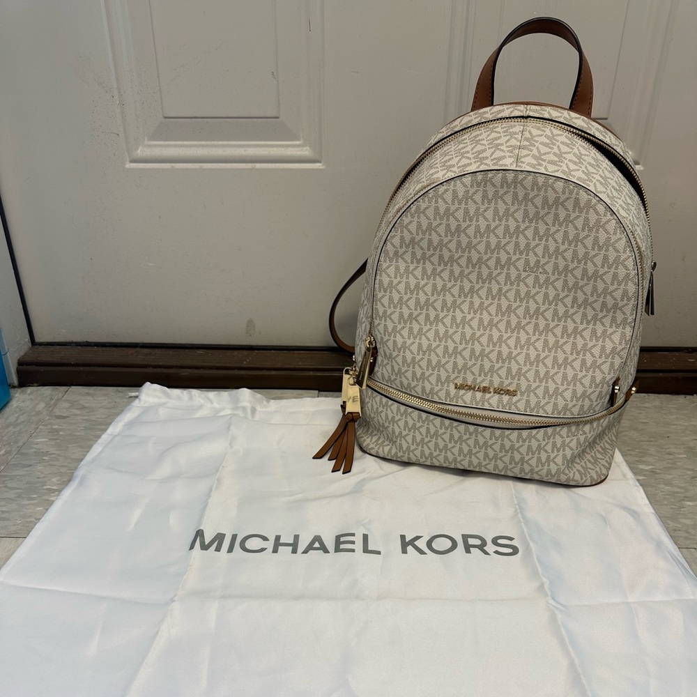 Micheal Kors Medium Backpack